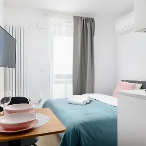 Апартаменты Rentplanet - Wiktoryn, Варшава